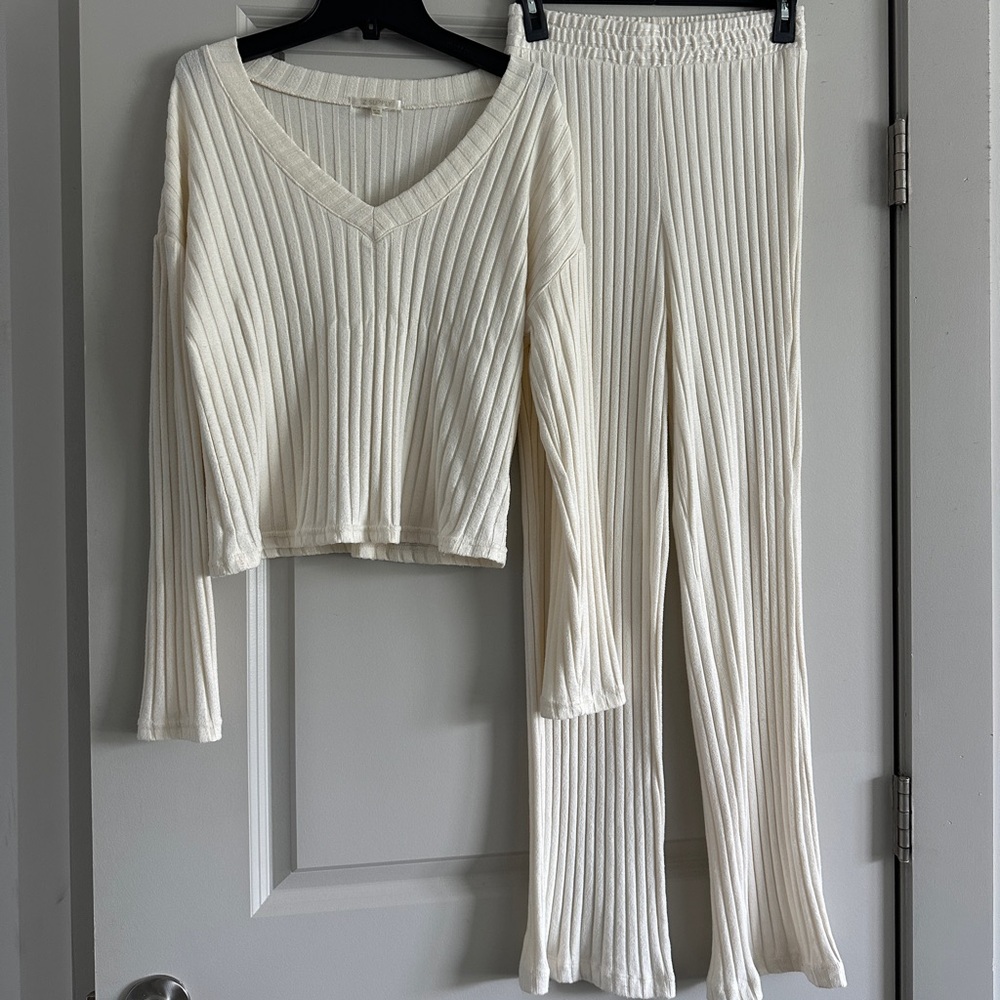 Z Supply Ribbed V-Neck Top & Wide-Leg Pants Set - Cream